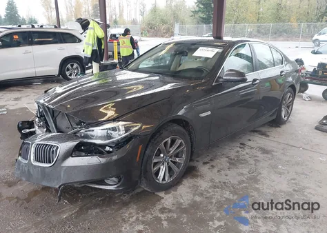 2015 BMW 528I xDrive z USA, uszkodzony, nr VIN WBA5A7C59FD625188